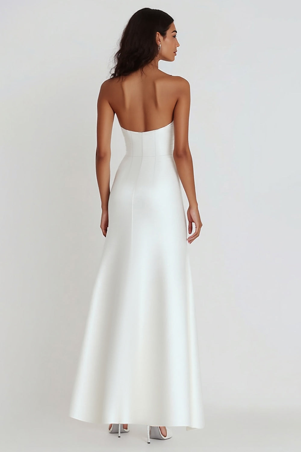 Vit Axelbandslös Fodral Satin Ruffled Examensklänning