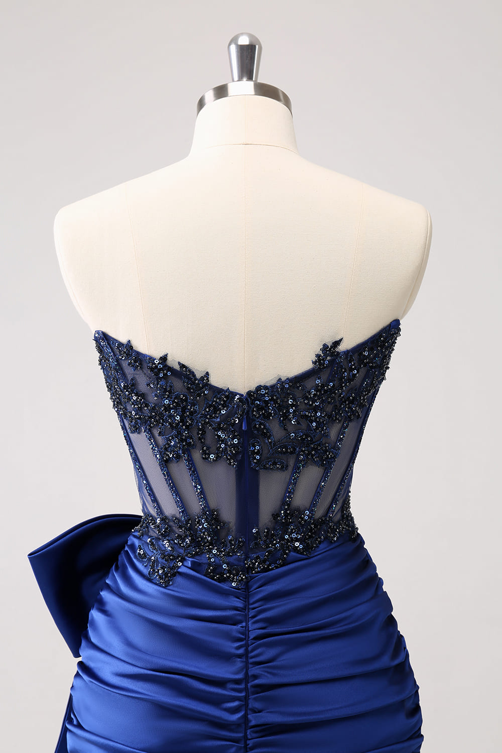 Glittrande påfågel Grön Tight Axelbandslös pärlstav Applique Homecoming Klänning med rosett