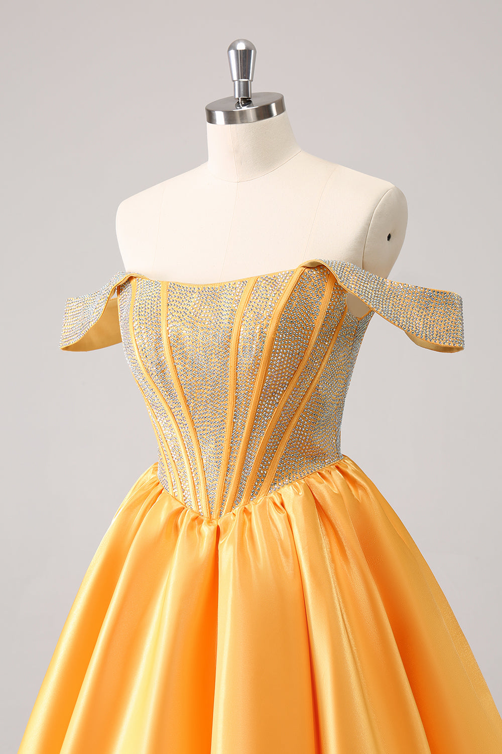 Glittrande Blå En linje Från Axeln Satin Ruffle Homecoming Klänning med Beading