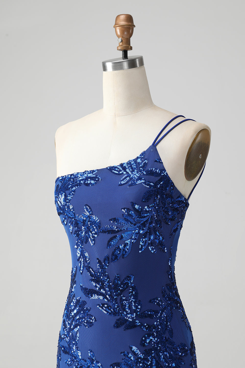 Glittrande Bodycon Royal Blue One Shoulder Paljetter Homecoming Klänning med Broderi