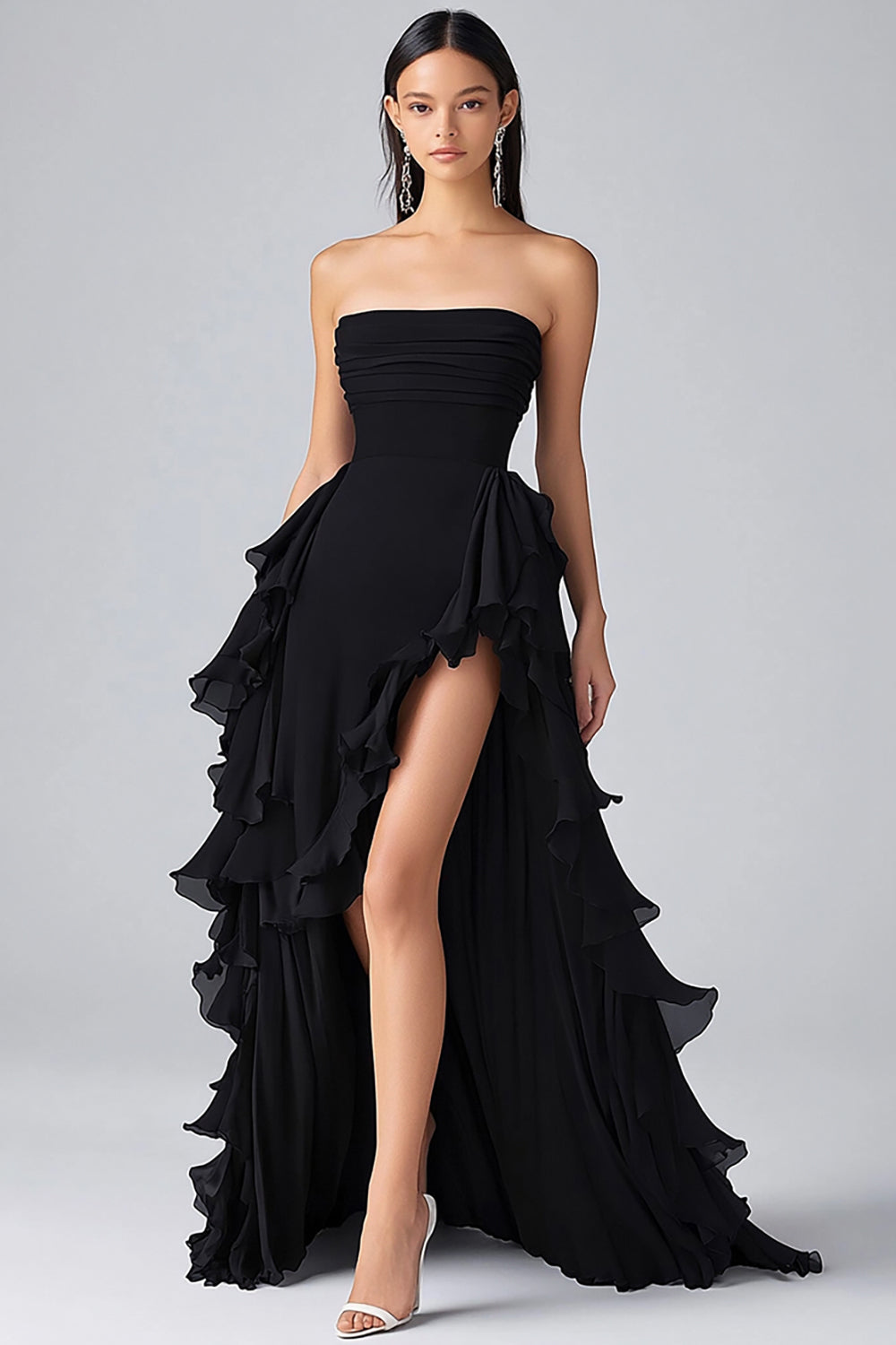 Svart A Line Ruffles Chiffong Tiered Axelbandslös Formell Klänning med slits