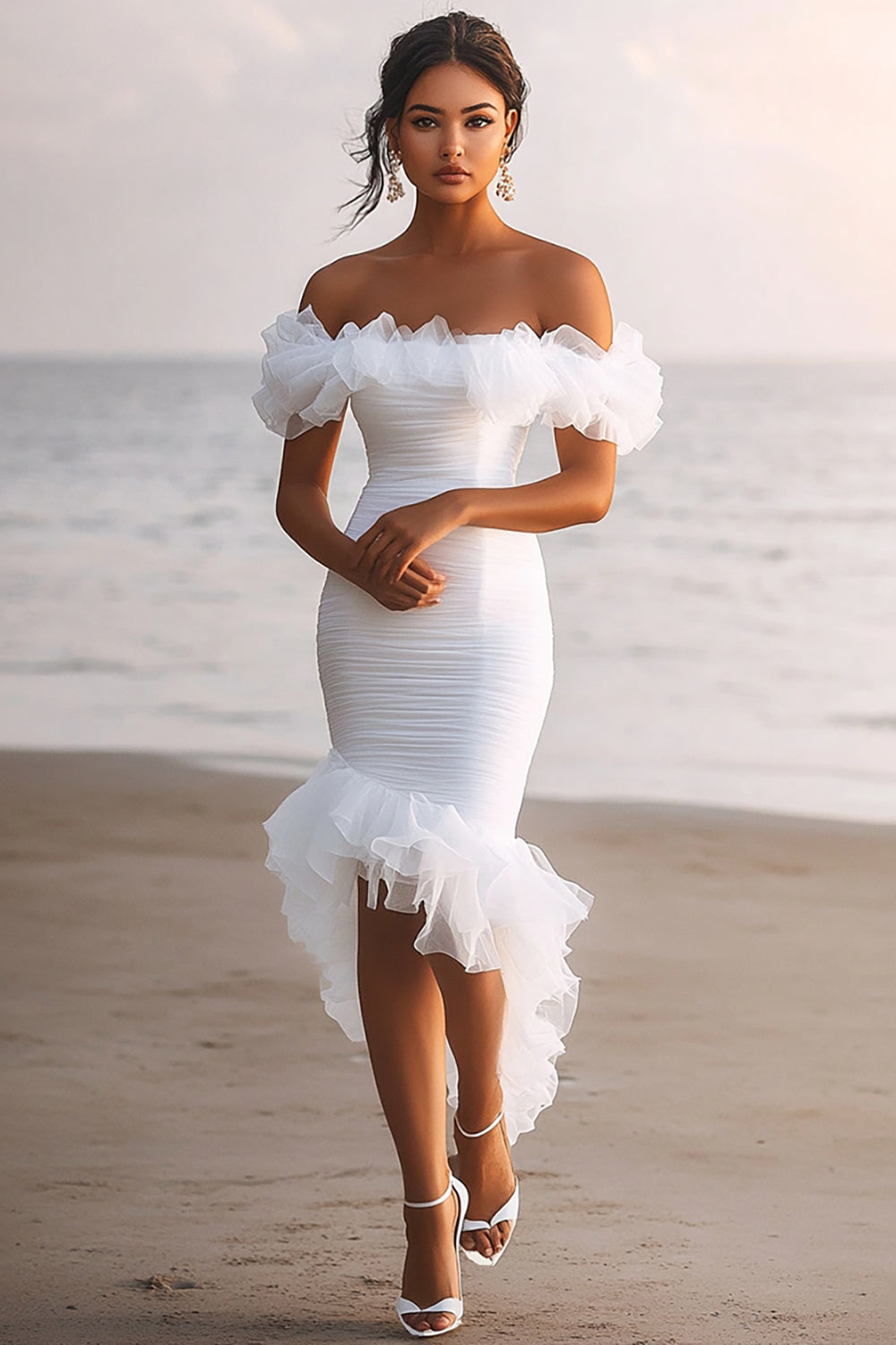 Off The Shoulder Asymmetrisk Volang Vit Examen Klänning