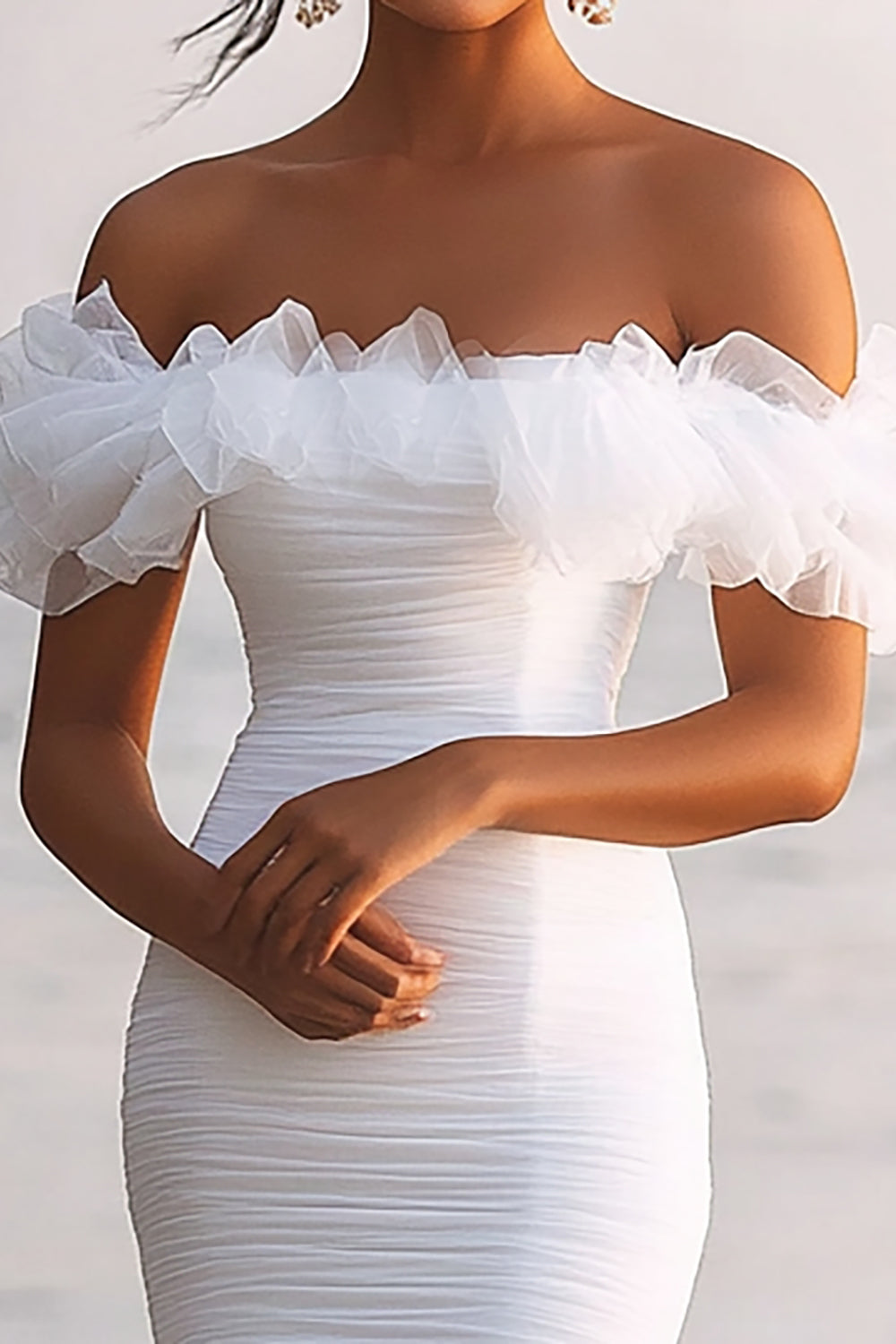 Off The Shoulder Asymmetrisk Volang Vit Examen Klänning