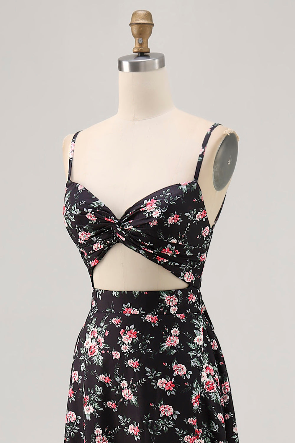 Svart Blomma Skära Ut En Linje Lång Bröllop Gäst Klänning