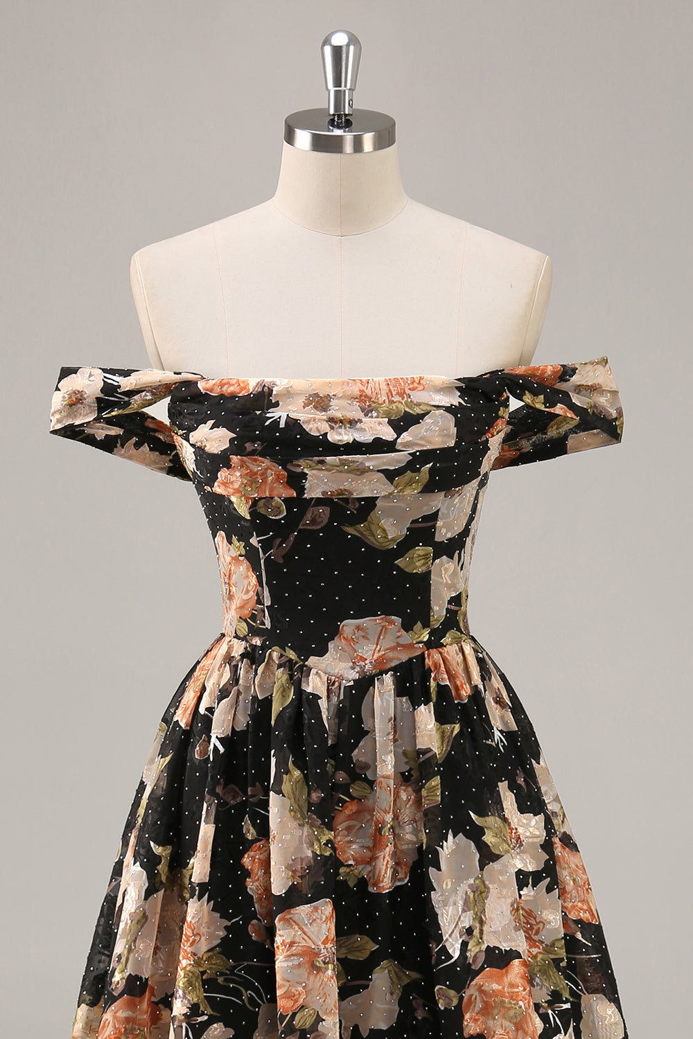 Glittrande svart blommig rynkad lång brudtärna klänning med pärlor