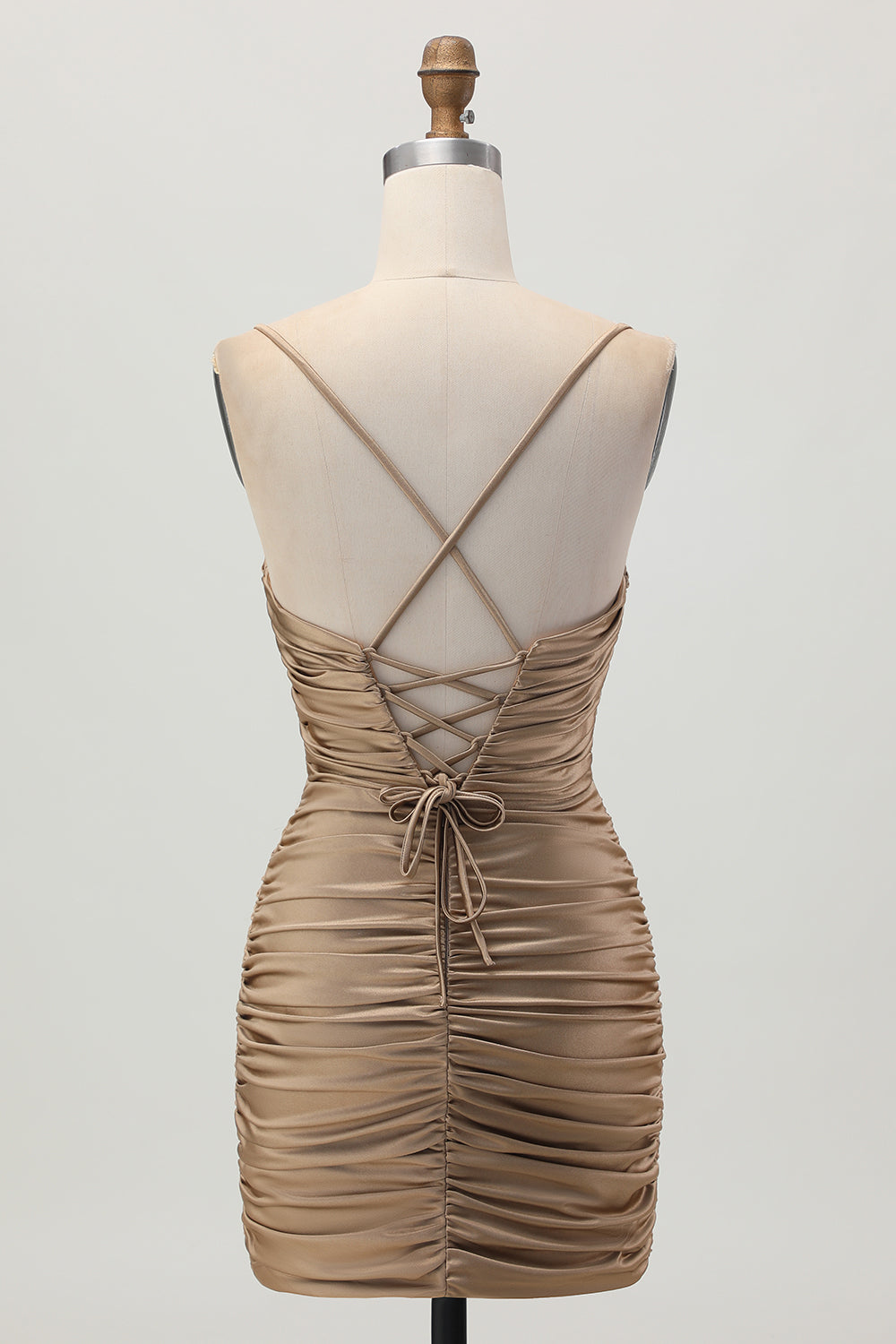 Mörk Khaki Rynkad Cut-Out Tight Mini Homecoming Klänning med Snörning Upp Tillbaka