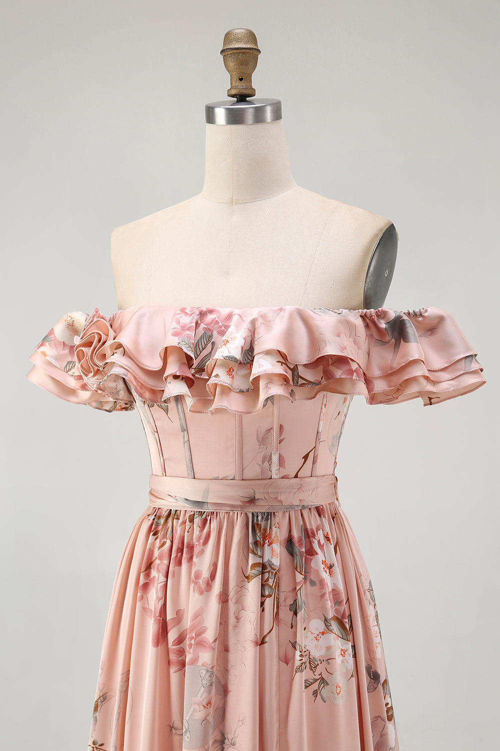 Rodna Blommig Från Axeln En linje Volang Brudtärna Klänning