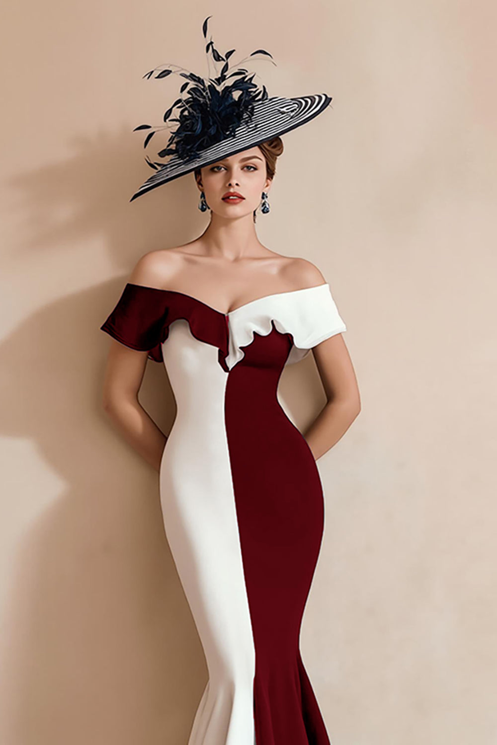 Svart Och Vit Sjöjungfru Från Axeln Rufsade Lång Mor Till Bruden Klänning