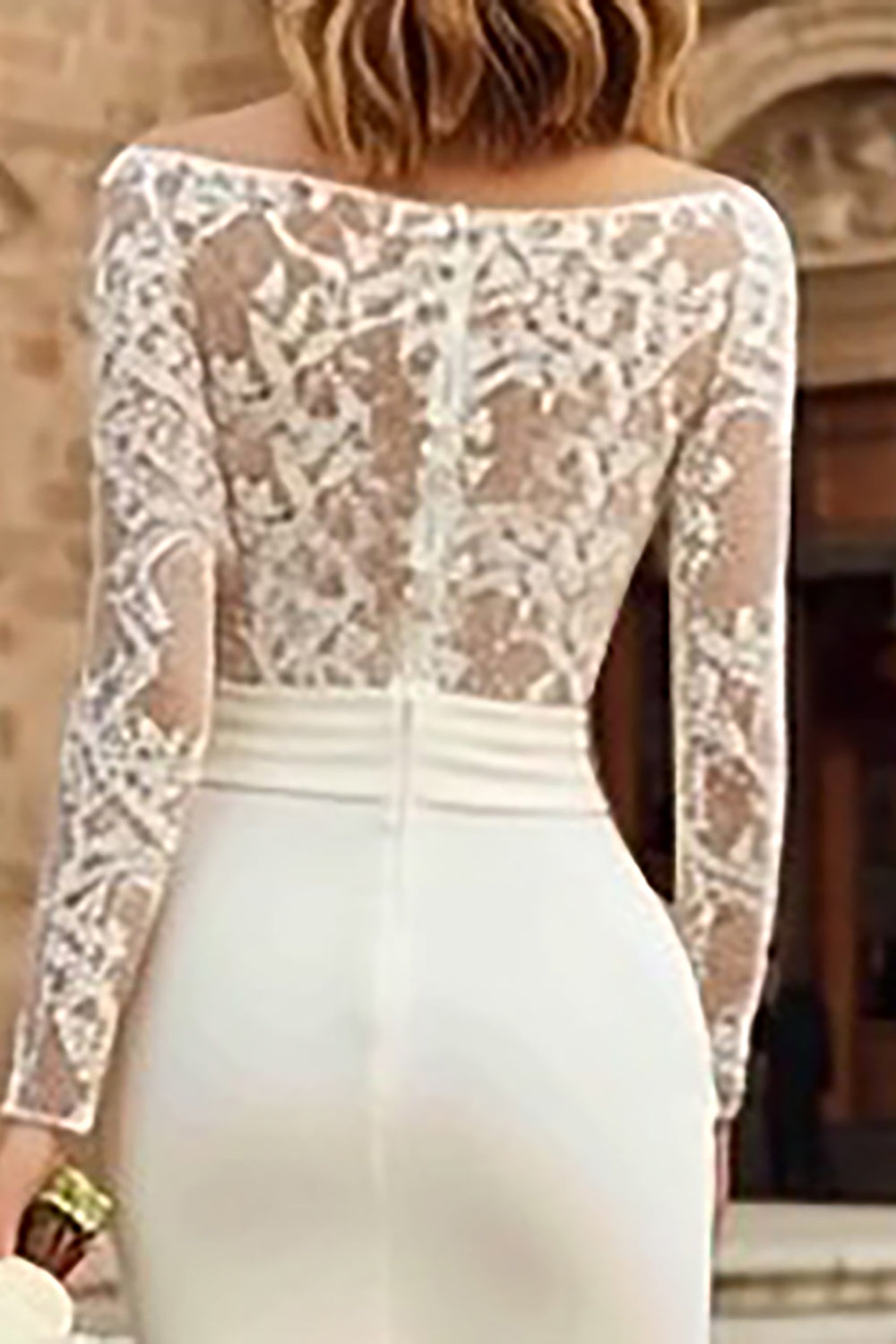 Ivory Bodycon Bateau Neck Midi Förlovningsklänning med Spets
