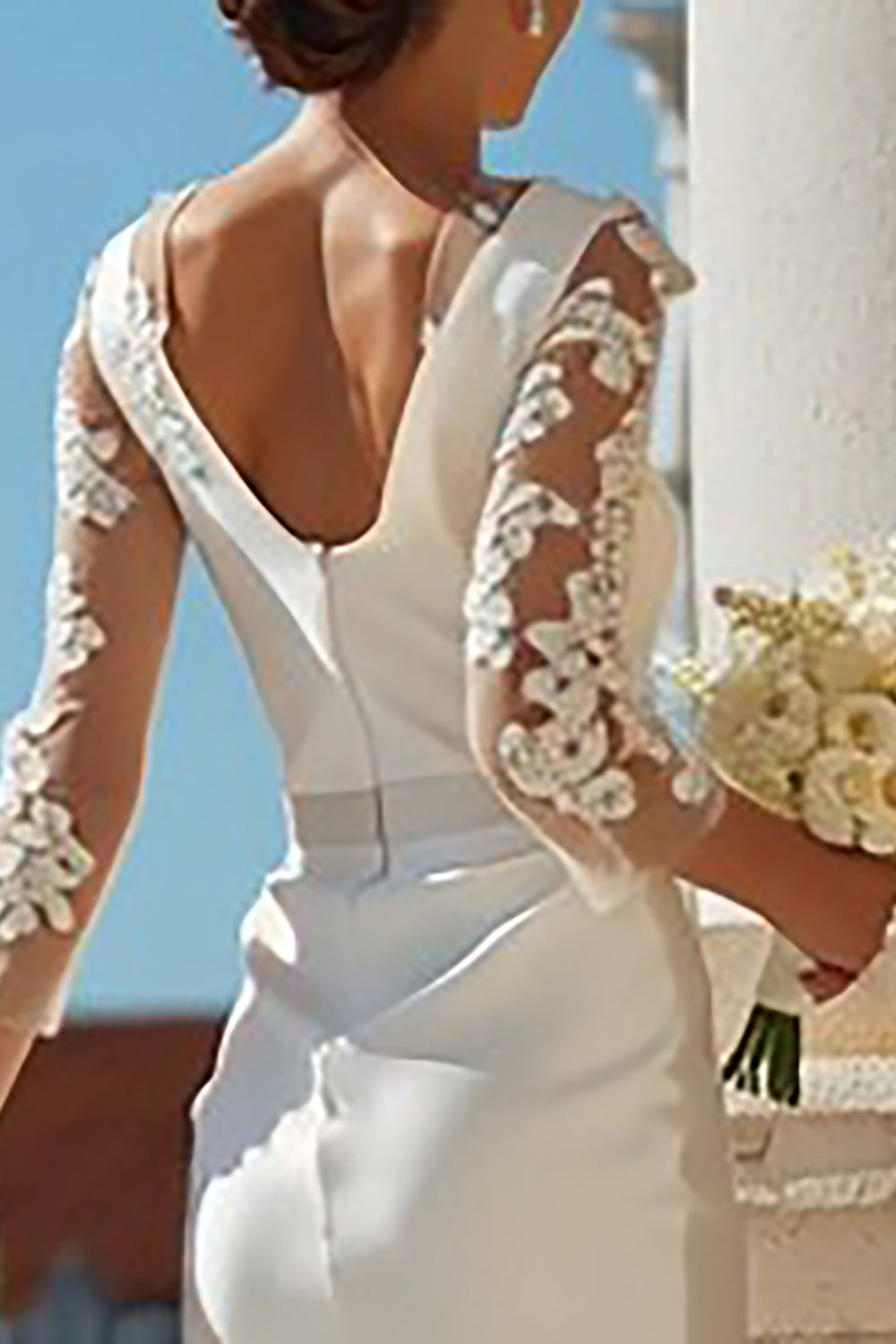 Ivory Bodycon 3/4 ärm Appliqued Midi Förlovningsklänning