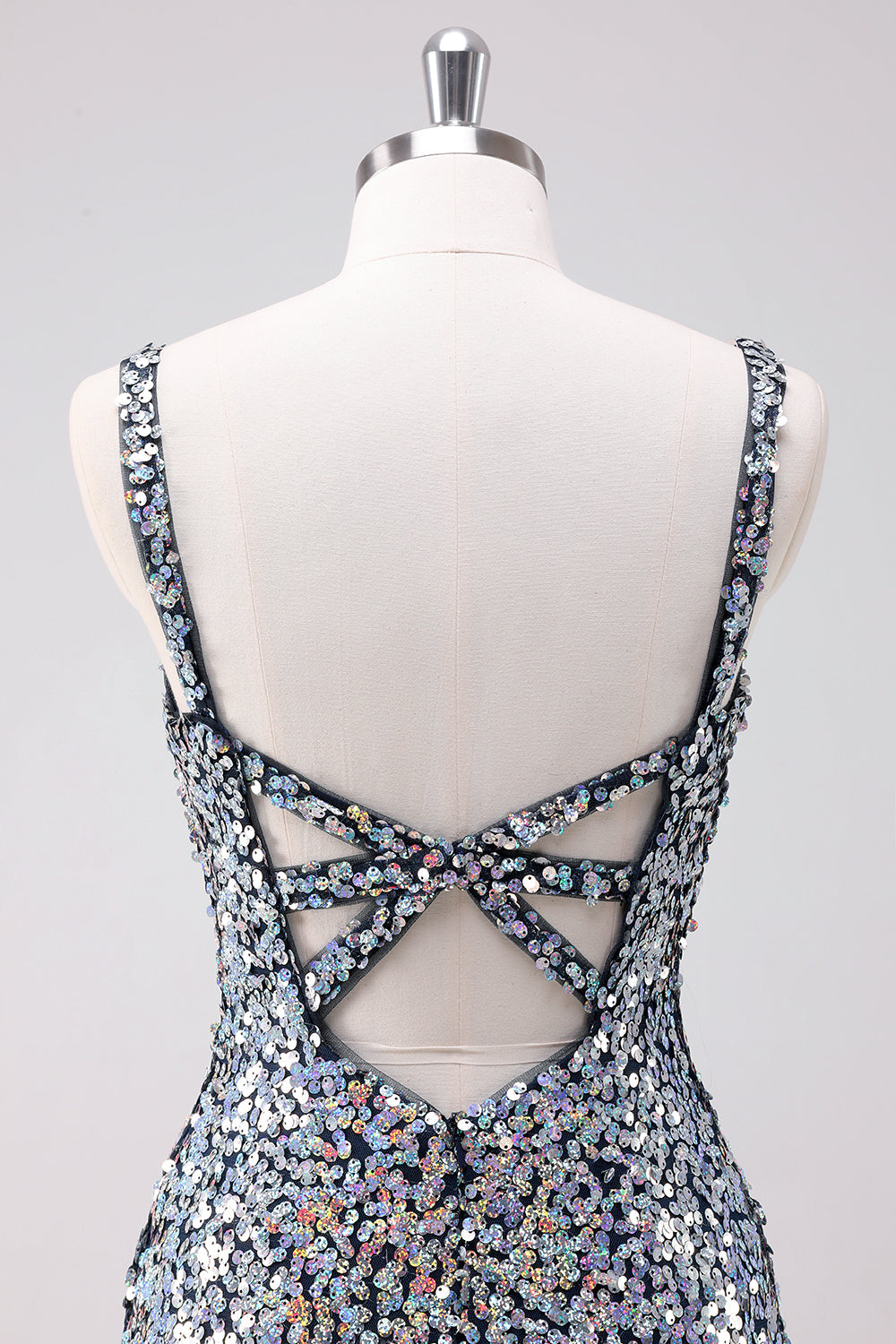 Glittrande Silver Bodycon V-ringad Kort Homecoming Klänning med Paljetter