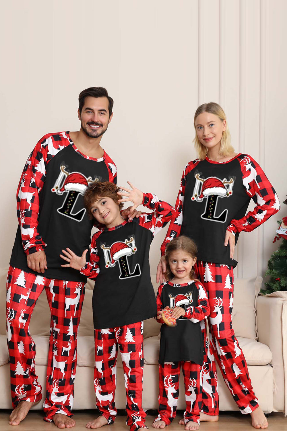 Svart Röd Rådjur Mönster Familj Julpyjamas med Långärmad