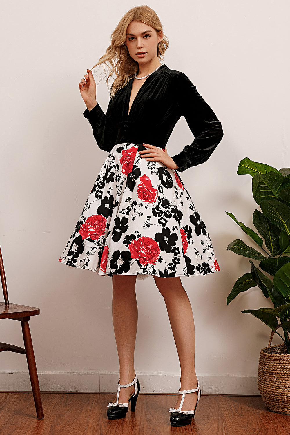 Tidsbegränsat erbjudande Sammet Fest Klubb Miniklänning(1 st - slumpmässig stil och färg)