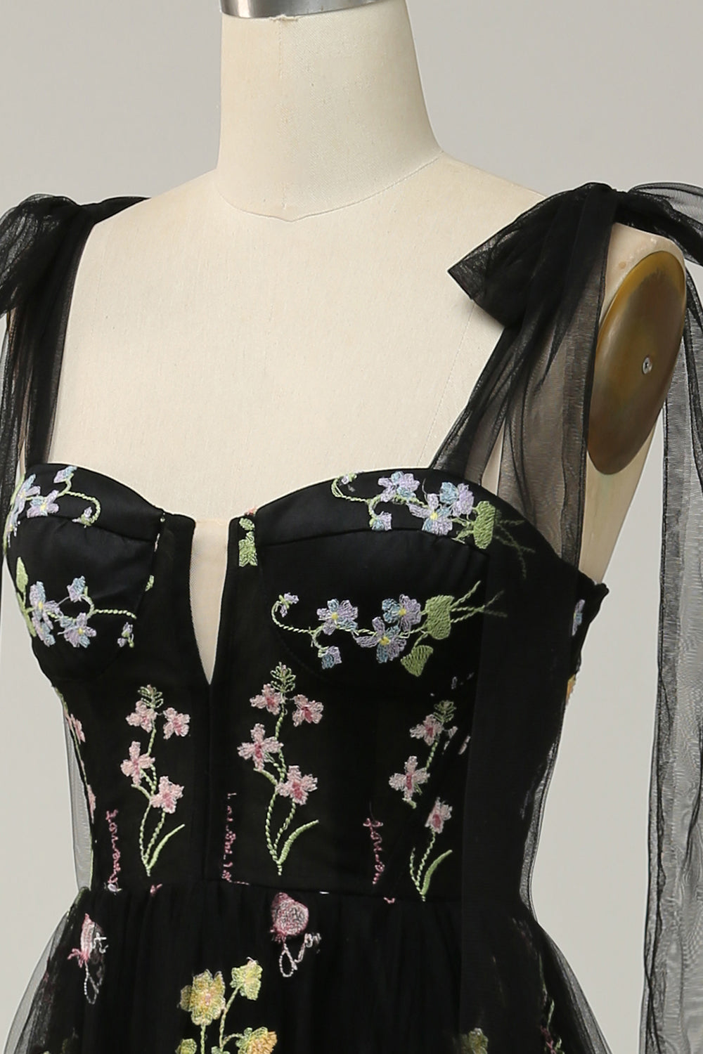 Grön A Linje Tyll Korsett Golvlång Balklänning Med Broderade Blommor