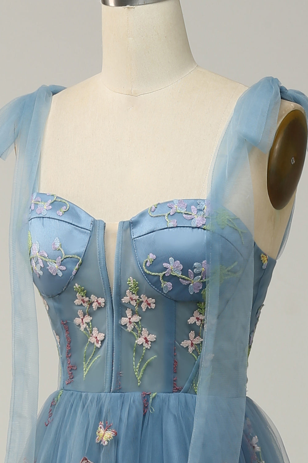 Grön A Linje Tyll Korsett Golvlång Balklänning Med Broderade Blommor