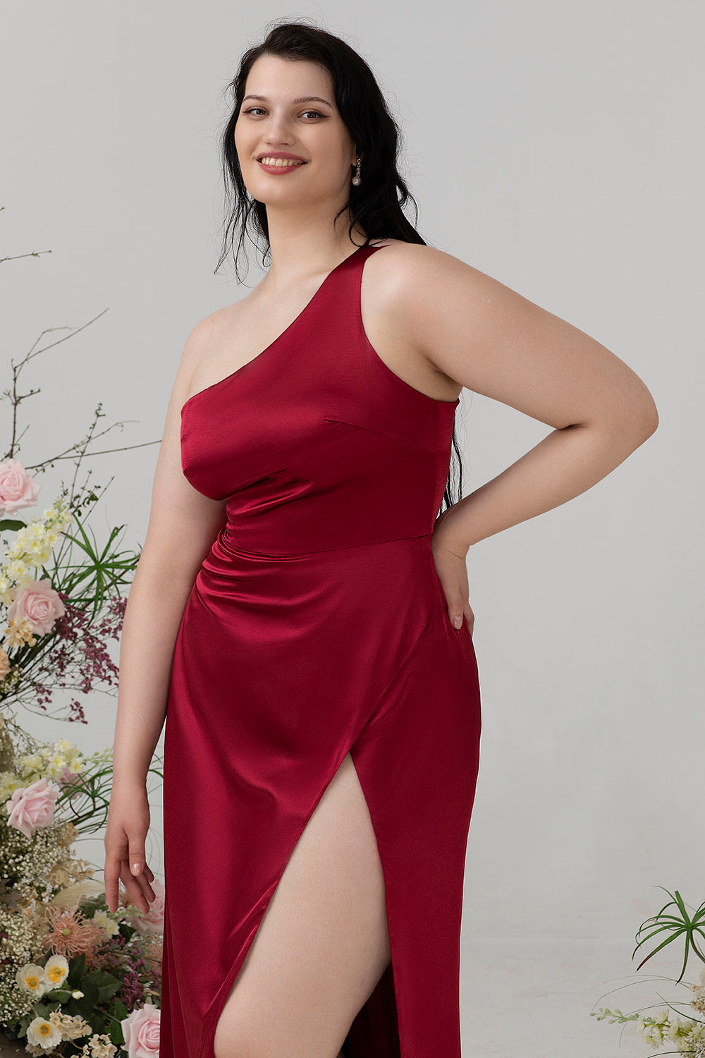 Vinröd Plus Size En Axel Lång Brudtärneklänning