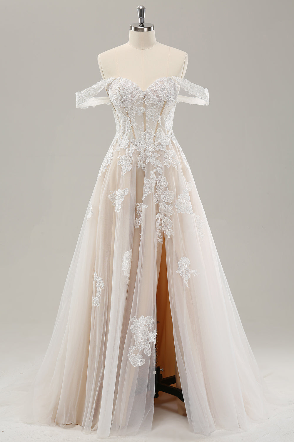 Prinsessa Vit Off The Shoulder Applique Tyll Bröllopsklänning med slits