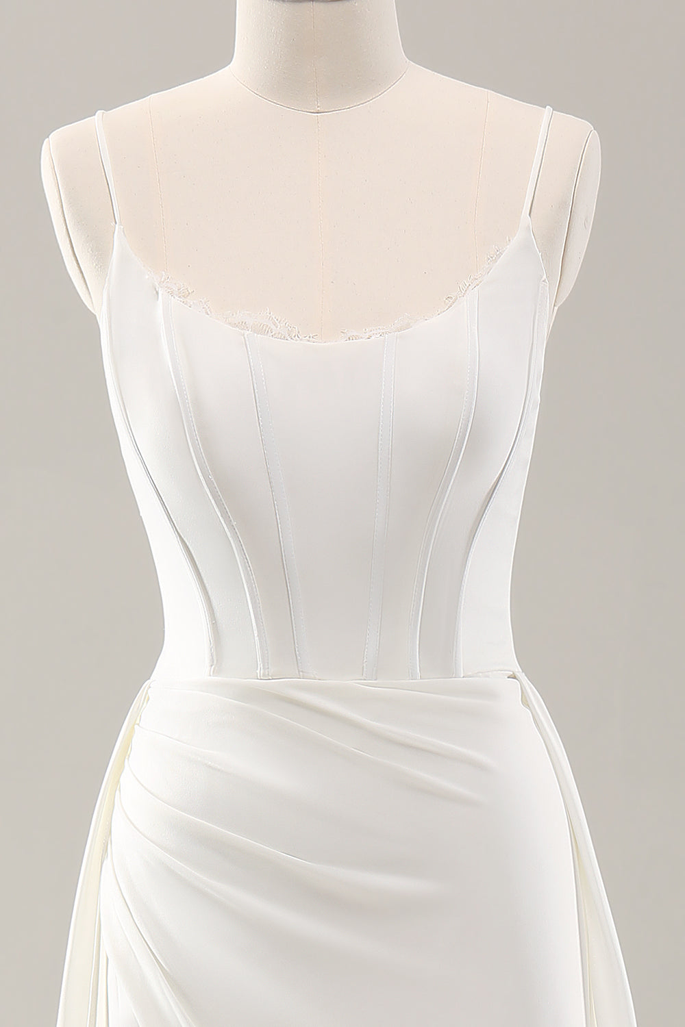 Vit Spaghetti Straps Satin Sweep Train Bröllopsklänning med slits