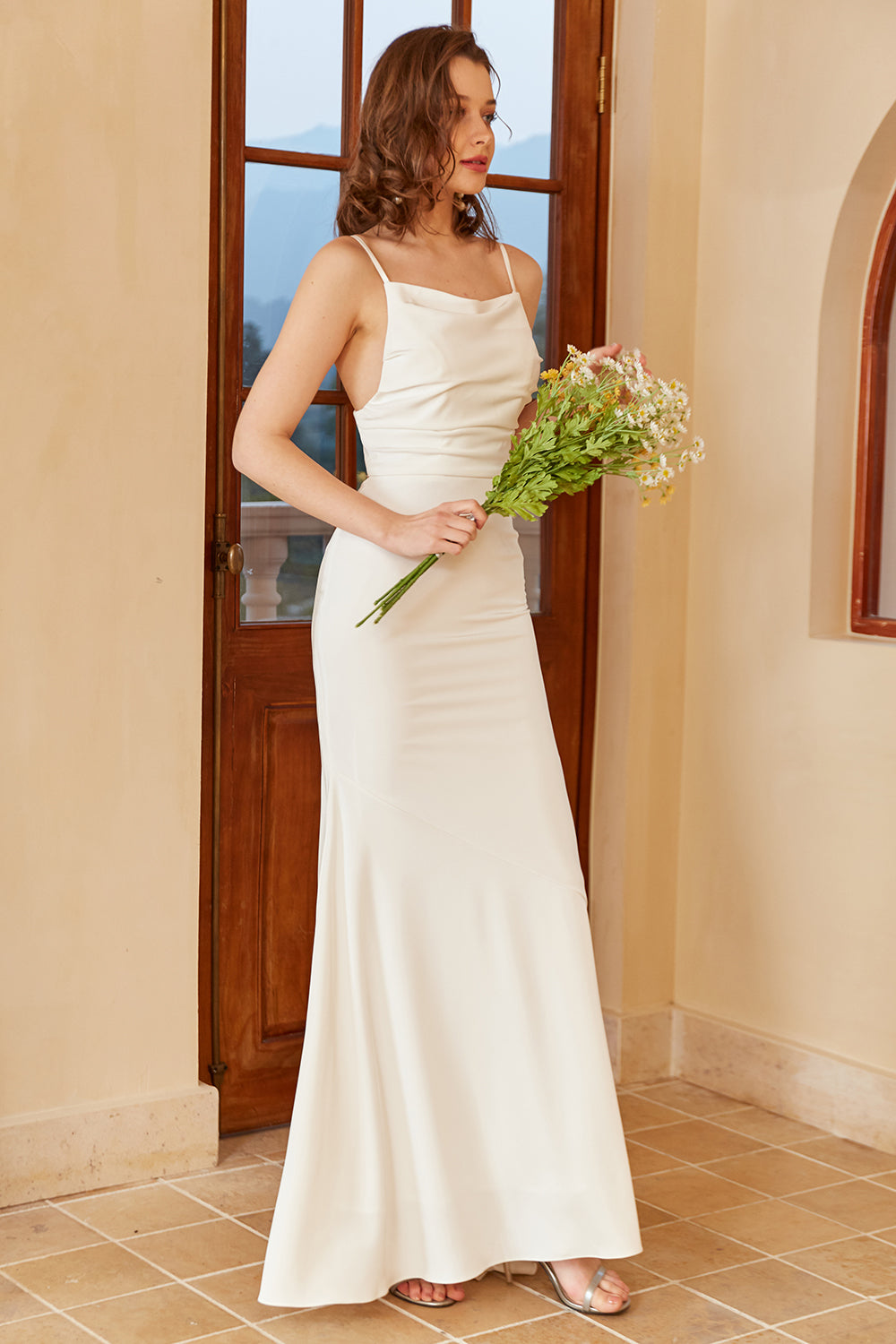 Enkel sjöjungfru Boho bröllopsklänning