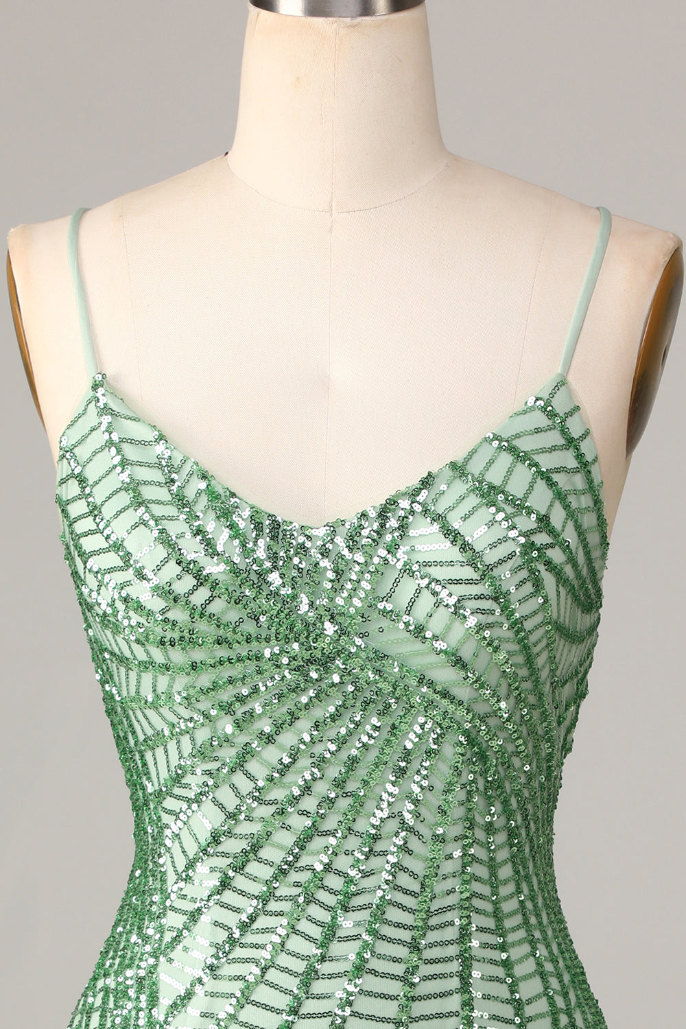 Club Chic Sheath Spaghetti Straps Gröna paljetter Kort Homecoming Klänning med Criss Cross Back