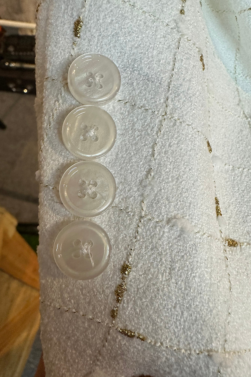 Vit rutig hakad kavaj 2 delade herrdräkter
