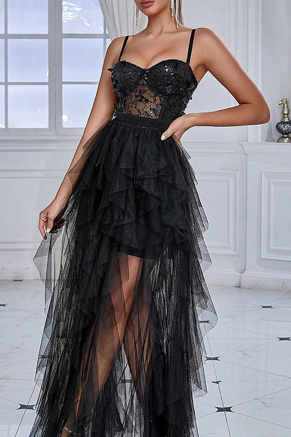 Glitter Svart Korsett Spaghetti Straps Lång Formell Klänning med Volanger