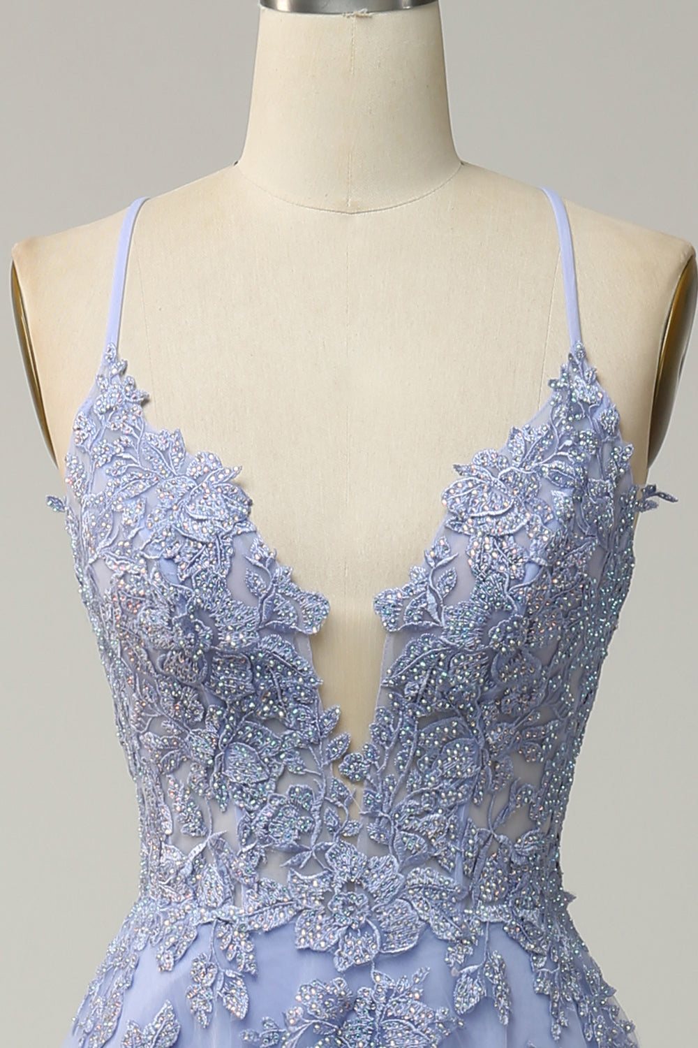 Ljuslila Spaghettiband A-linje Lång Balklänning Med Criss Cross Tillbaka