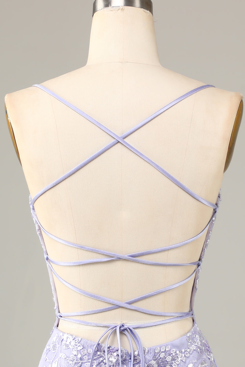 Vacker bodycon korsett hemkomstklänning med spetsdetalj