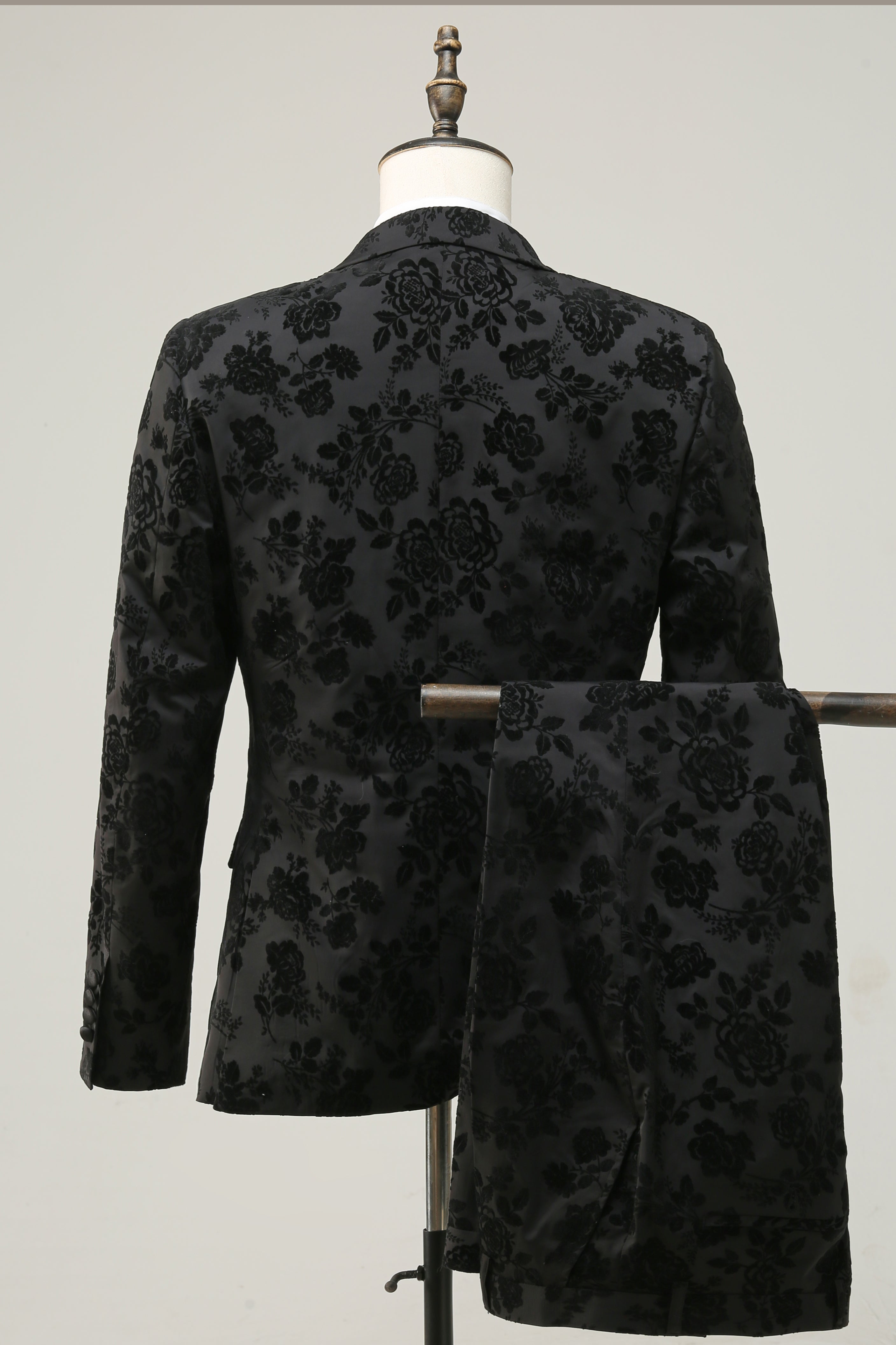 Svart Peak Lapel Jacquard 3-delad Baldräkter för män