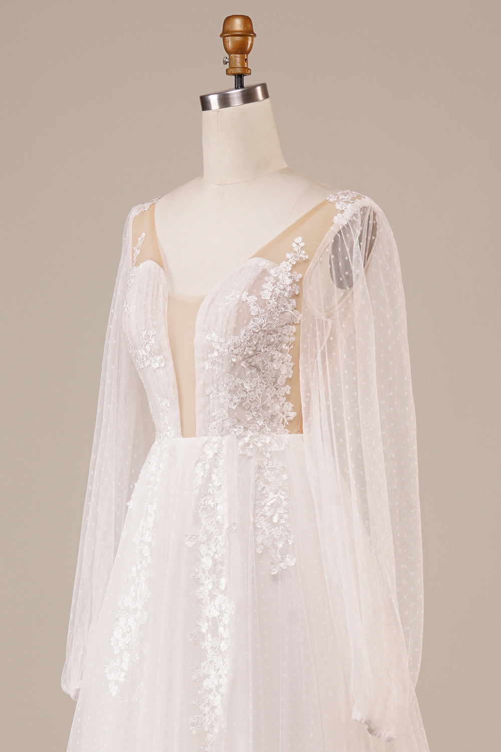 Långärmad öppen rygg Elfenben Bröllopsklänning med Applikationer