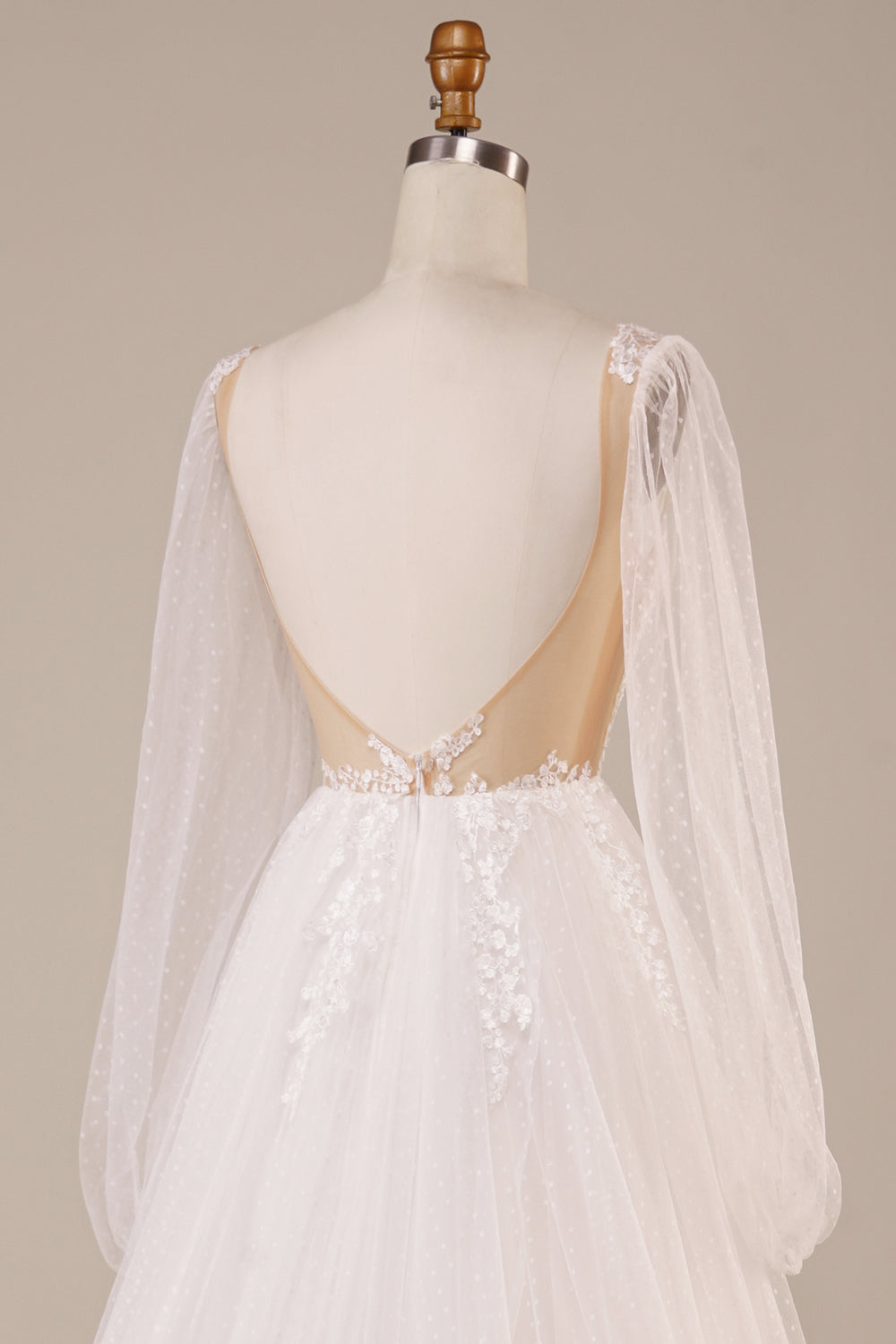 Långärmad öppen rygg Elfenben Bröllopsklänning med Applikationer