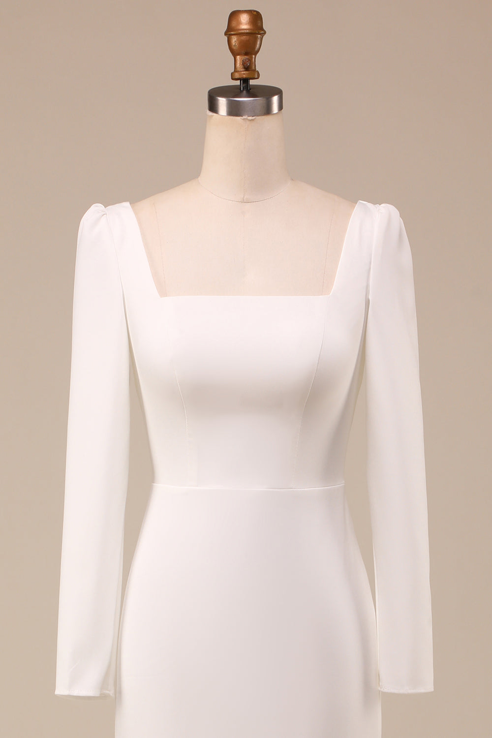 Elfenben sjöjungfru fyrkantig hals brudklänning med långa ärmar