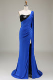 Royal Blue One Shoulder Satäng och Paljett Mermaid Plisserad Balklänning med slits