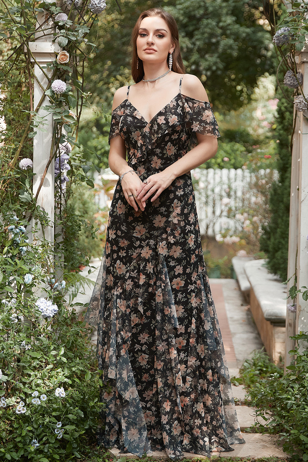 Svart Chiffong Off Shoulder Bal Klänning med blommig