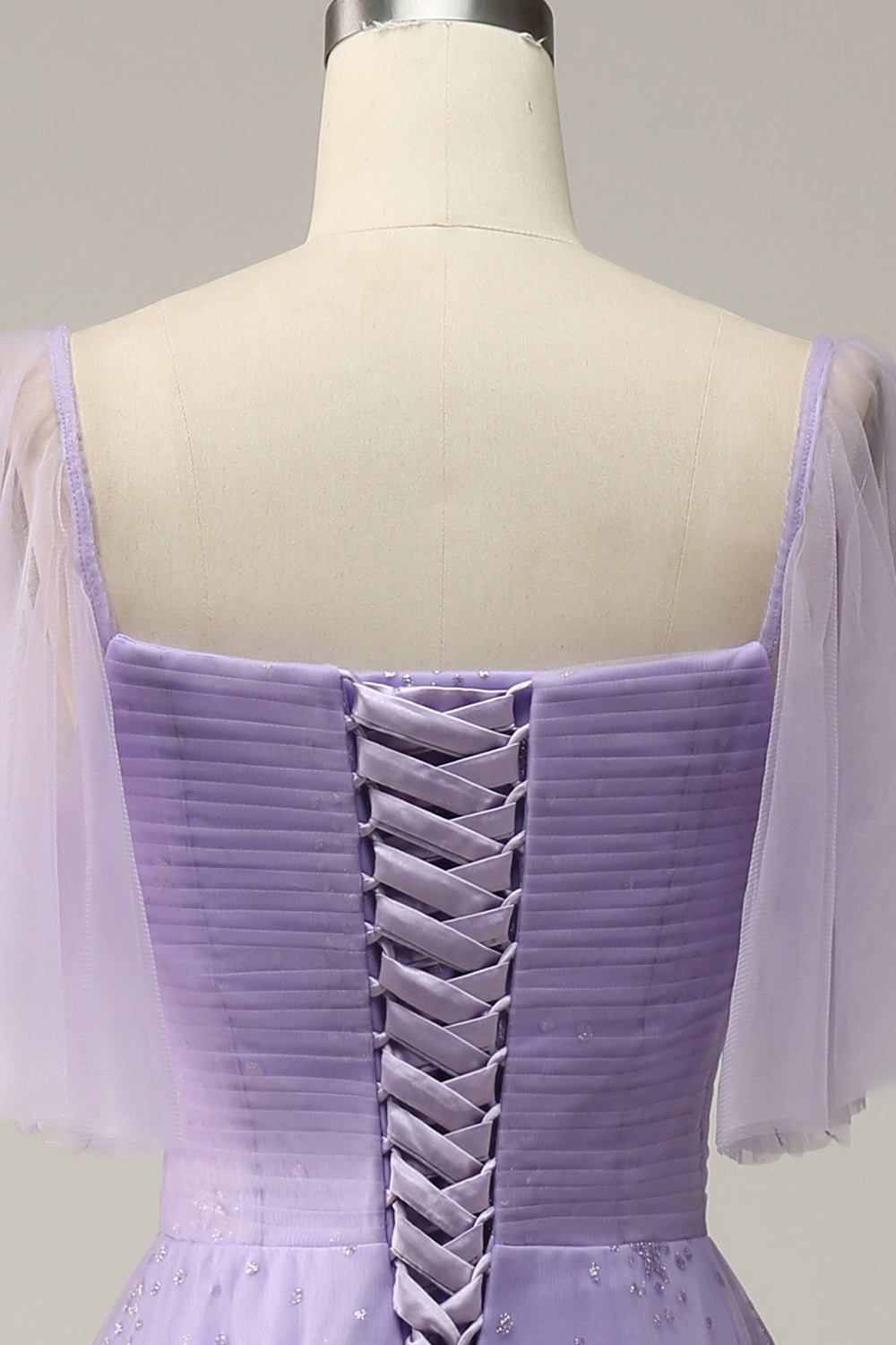 Off Shoulder Lavendel Balklänning Med Volanger