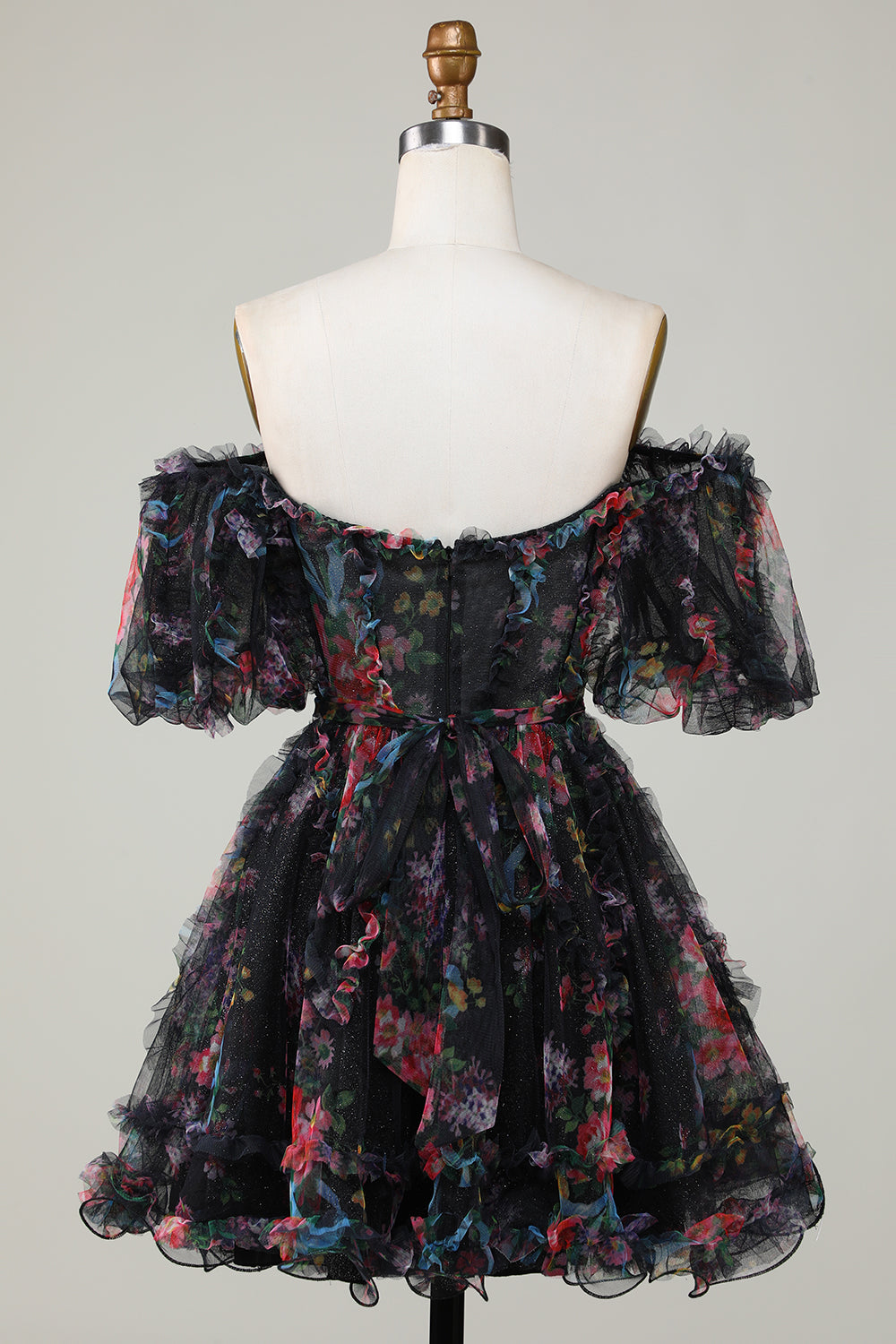 Vacker A-linje Från Axeln Dusty Rose Tulle Kort Homecoming Klänning
