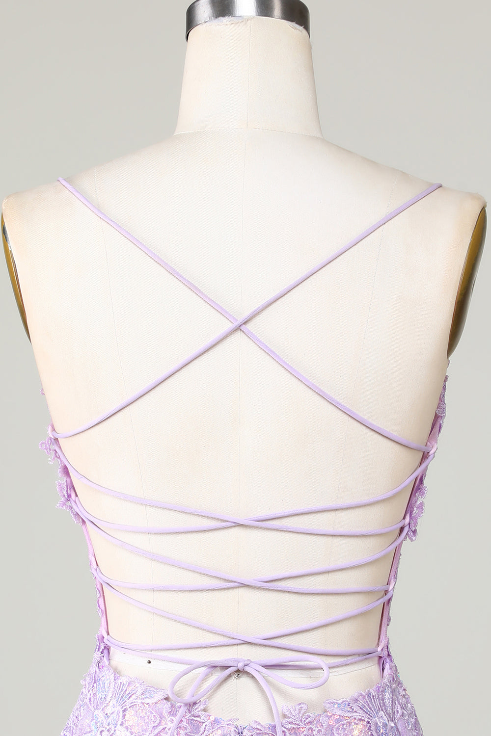 Bling Bodycon Spaghettiband Lila Korsett Homecoming Klänning med Criss Cross Tillbaka