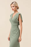 Chiffong V-ringad Lång Eucalyptus Bridesmaid Klänning Med Slits