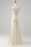 Champagne One Shoulder Sheath Lång brudtärneklänning med slits