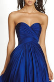 Royal Blue Plisserad Asymmetrisk Chiffong Axelbandslös Maxi A Line Formell Klänning