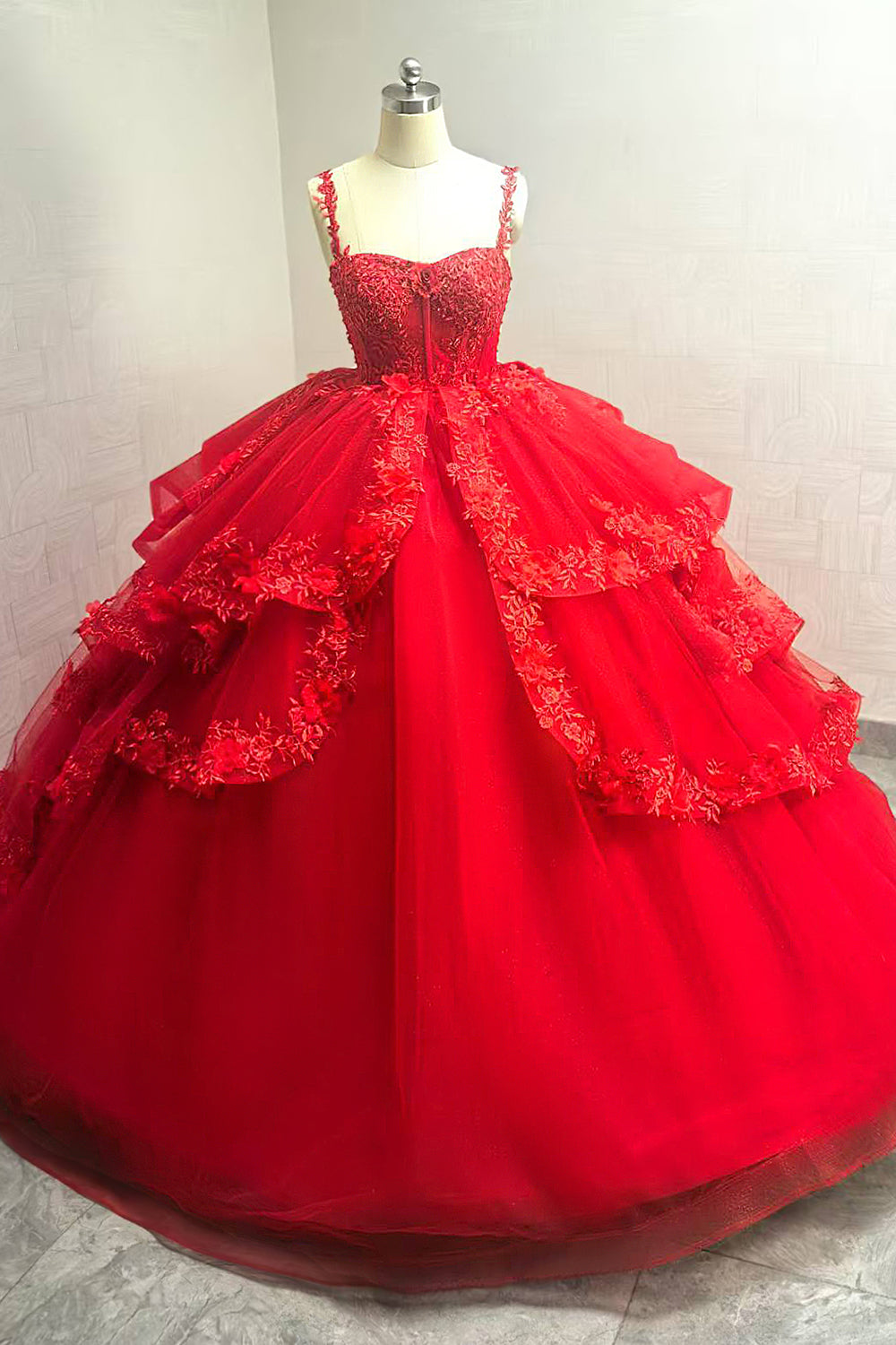 glittrande röd balklänning spaghetti remmar pärlstav quinceanera klänning med applikationer