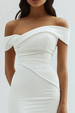 Off the Shoulder Slida Satin Tea Längd Vit Graduation Klänning