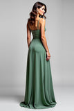 En linje Chiffong Eucalyptus Rynkad Spaghetti Straps Brudtärna Klänning
