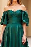 Mörkgrön Off The Shoulder Puff Ärmar Lång Satin Prom Klänning med slits
