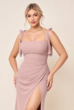 Dusty Rose Spaghetti Straps Rynkad Lång Brudtärna Klänning Med Slits