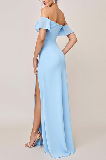Himmelsblå Fodral Ruffle Off The Shoulder Lång Brudtärna Klänning Med Slits