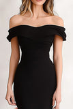 Off the Shoulder Svart Sjöjungfru Tiered Satin Bröllop Gäst Klänning