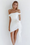 Vit Off The Shoulder Bodycon Graduation Klänning med Blomma