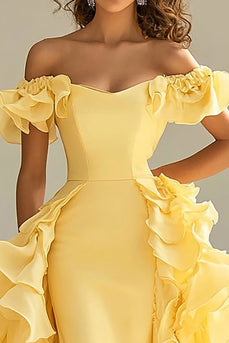Gul Off The Shoulder Sjöjungfru Ruffles Satin Prom Klänning