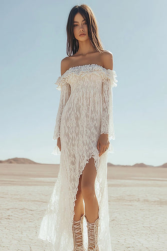 Off the Shoulder Vit Spets Slida Boho Bröllopsklänning med slits